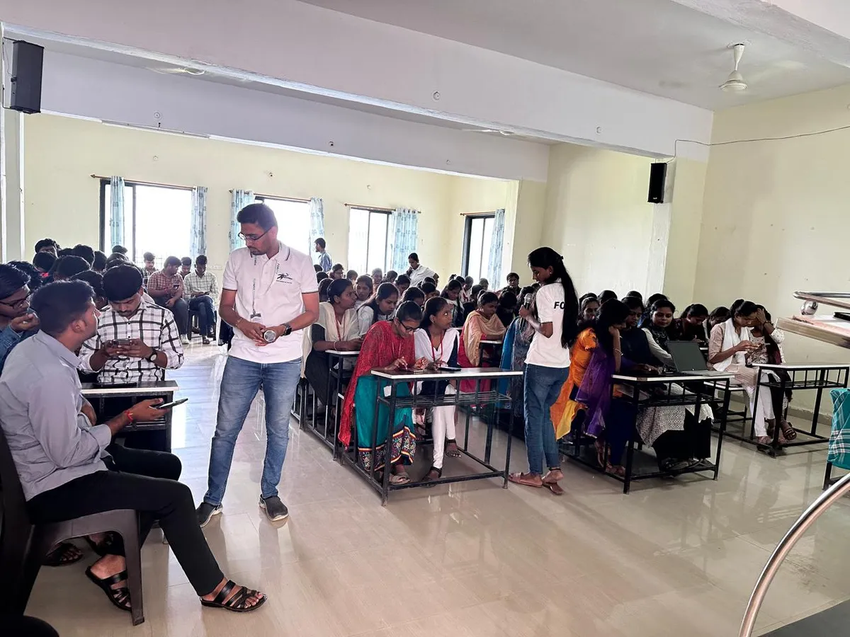 To Facilitate Student Scholarship